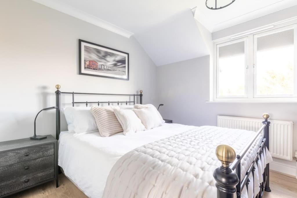 Olive Tree Townhouse, With Parking Holiday home Whitstable